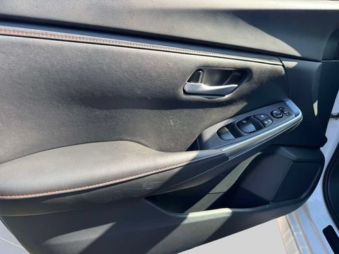 Used 2024 Nissan Sentra SR FWD image 14