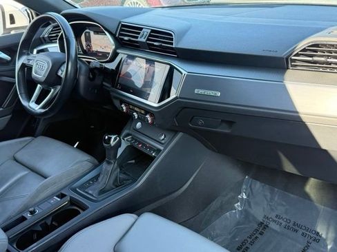 Used 2020 Audi Q3 2.0T Prestige AWD/4WD image 24