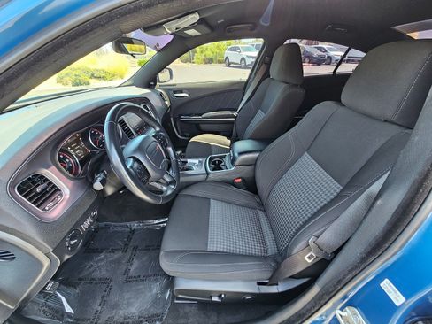 Used 2023 Dodge Charger SXT RWD image 16