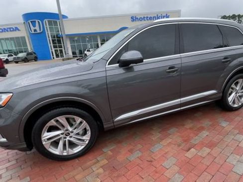 Used 2022 Audi Q7 2.0T Premium AWD/4WD image 6