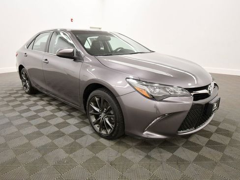 Used 2015 Toyota Camry XSE FWD image 10