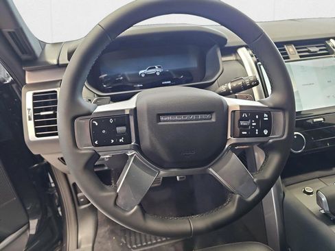 New 2025 Land Rover Discovery Dynamic SE AWD/4WD image 21