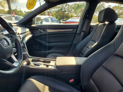 Used 2022 Honda Accord Sport image 15