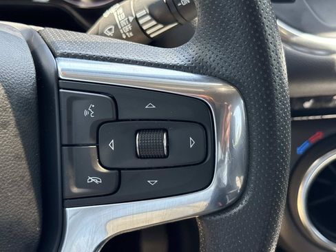Used 2023 Chevrolet Blazer LT w/ Convenience Package FWD image 18