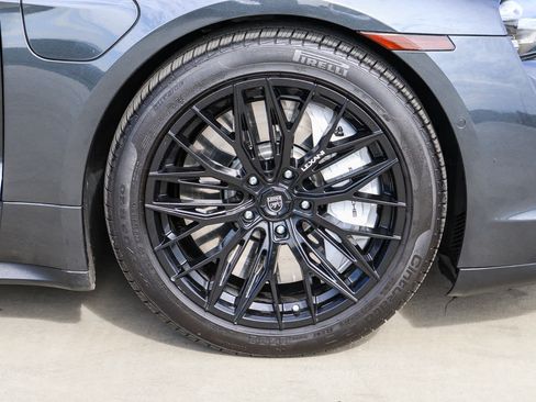 Used 2020 Porsche Taycan 4S w/ Premium Package AWD/4WD image 9