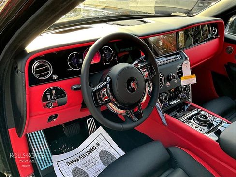 New 2026 Rolls-Royce Cullinan image 6