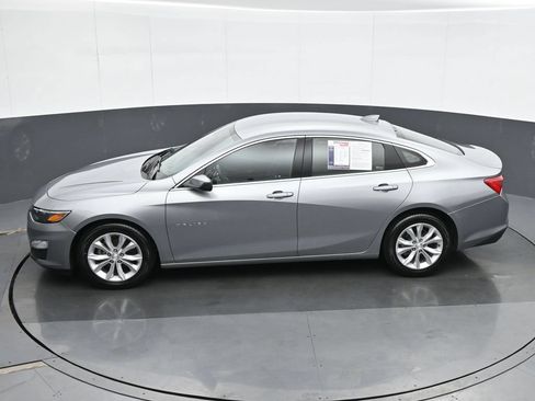 Used 2023 Chevrolet Malibu LT FWD image 18