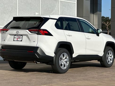 New 2025 Toyota RAV4 LE image 4