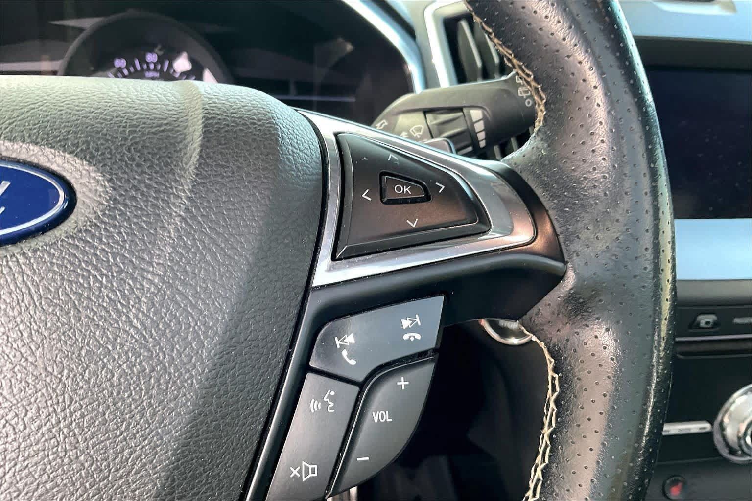 Used 2019 Ford Edge ST w/ Equipment Group 401A AWD/4WD image 24