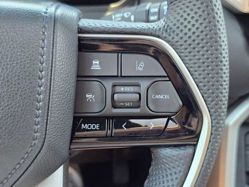 Certified 2024 Toyota Sequoia Platinum AWD/4WD image 33