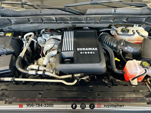Used 2024 GMC Sierra 1500 SLT AWD/4WD image 29