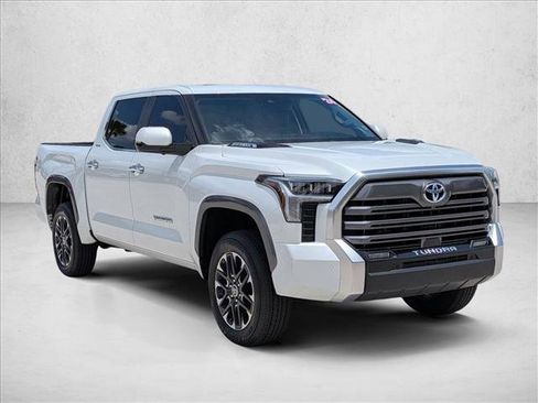 Used 2024 Toyota Tundra Limited image 3