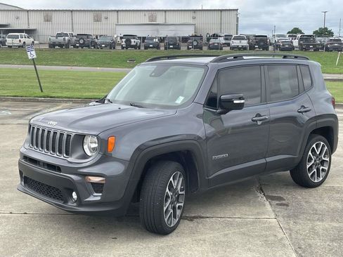 Used 2022 Jeep Renegade Limited w/ Sun, Sound & Wheels Group AWD/4WD image 7