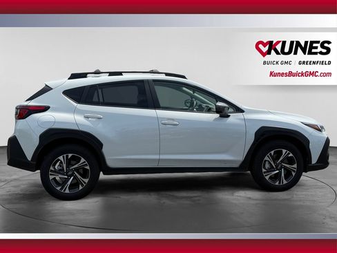 Used 2025 Subaru Crosstrek 2.5i Premium AWD/4WD image 12