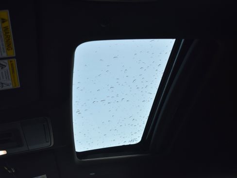 Used 2026 Honda CR-V Sport-L image 14