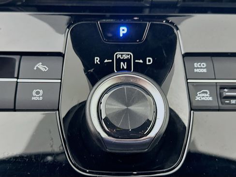 Used 2024 Toyota bZ4X XLE w/ Weather Package image 25