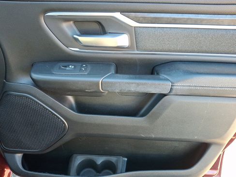 Used 2019 RAM 1500 Big Horn image 10