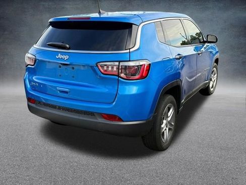 Used 2024 Jeep Compass Sport AWD/4WD image 4