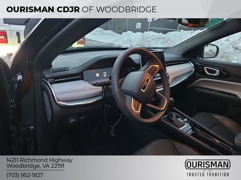 Used 2024 Jeep Compass Limited w/ Elite Group image 9