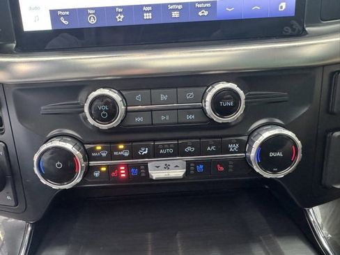 Used 2023 Ford F150 Lariat w/ Equipment Group 502A High image 20