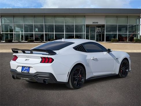 Certified 2024 Ford Mustang GT Premium image 4