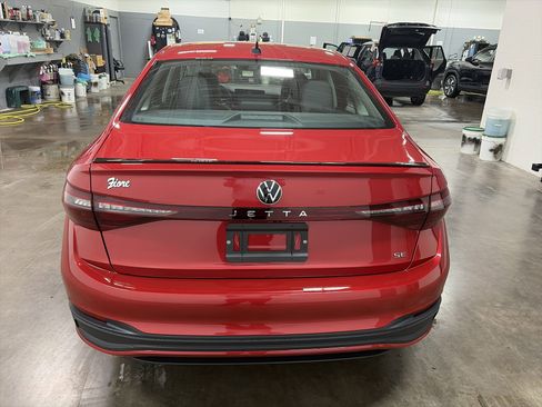 New 2026 Volkswagen Jetta SE image 4