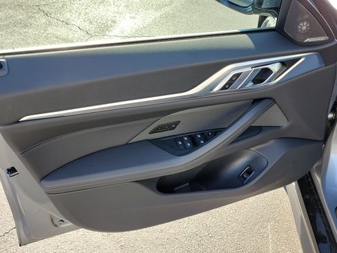 Used 2025 BMW 430i w/ Premium Package image 17