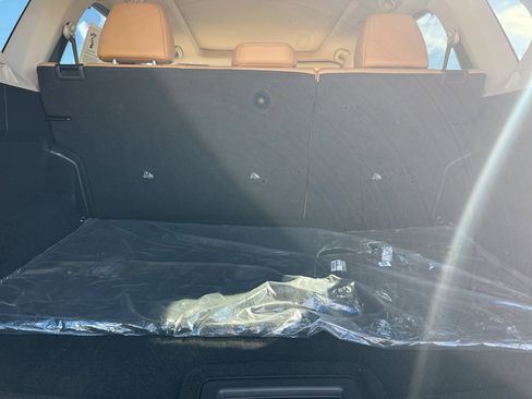 Used 2021 Nissan Rogue Platinum image 13