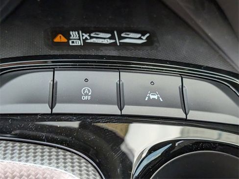 New 2026 Buick Envista Avenir image 16