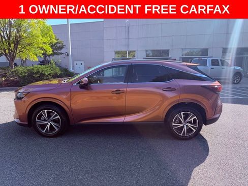 Used 2025 Lexus RX 350 Premium w/ Accessory Package (Z1) FWD image 4