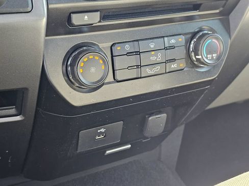 Used 2018 Ford F150 XLT RWD image 34