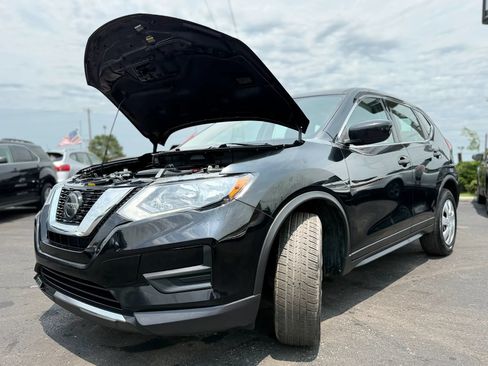 Used 2020 Nissan Rogue S AWD/4WD image 13