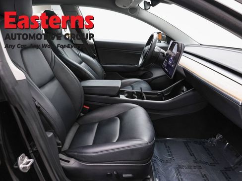 Used 2019 Tesla Model 3 Standard Range RWD image 16