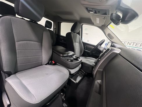 Used 2023 RAM 1500 Classic SLT image 23