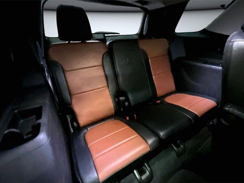 Used 2019 Chevrolet Traverse LT image 22