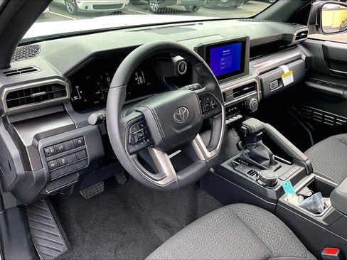 Certified 2025 Toyota 4Runner SR5 image 16