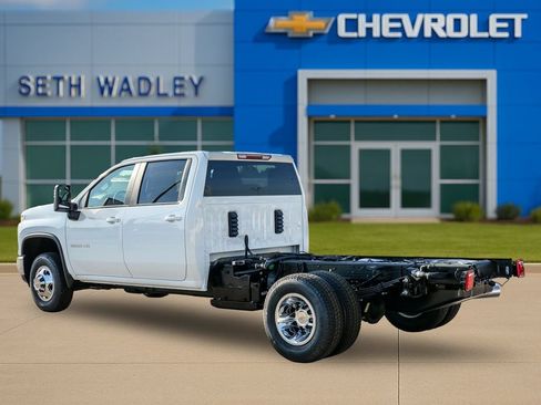 New 2026 Chevrolet Silverado 3500 LT w/ Convenience Package AWD/4WD image 5