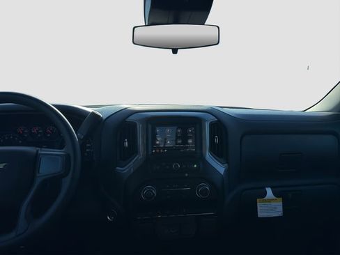 New 2026 Chevrolet Silverado 1500 Custom AWD/4WD image 15