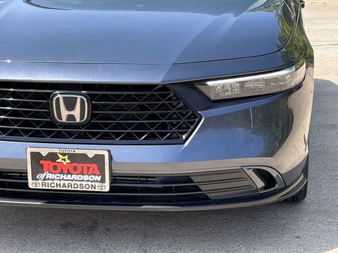 Used 2024 Honda Accord EX image 8
