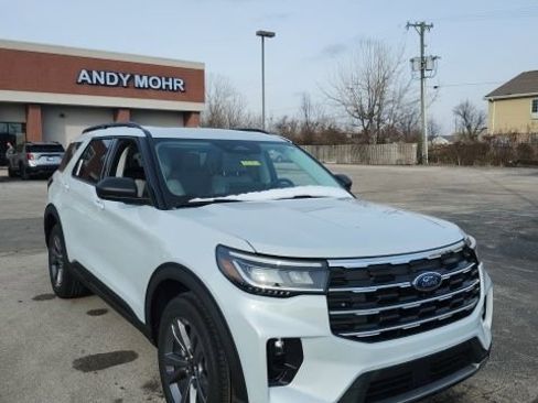 New 2026 Ford Explorer Active w/ Active Comfort Package image 1