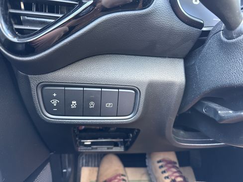 Used 2023 Kia Soul EX image 27