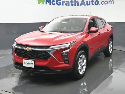 New 2026 Chevrolet Trax LS w/ LS Convenience Package image 17