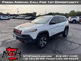 Used 2015 Jeep Cherokee Trailhawk image 4