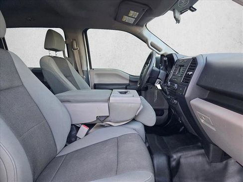 Used 2017 Ford F150 XL w/ Equipment Group 101A Mid image 17