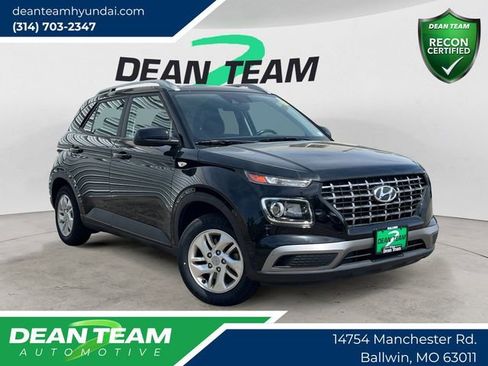 Used 2020 Hyundai Venue SEL w/ Convenience Package FWD image 1