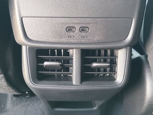 New 2027 Chevrolet Equinox LT FWD image 18