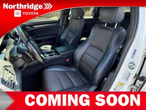Used 2018 Honda Accord Sport image 6
