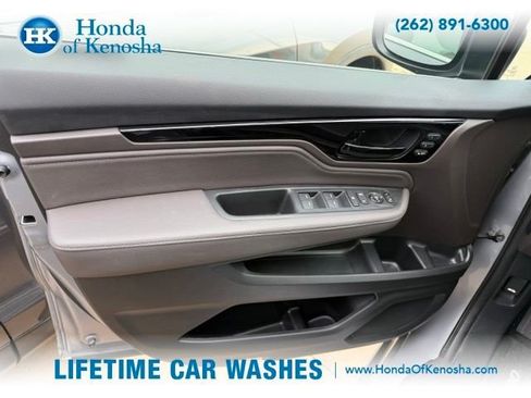 Used 2024 Honda Odyssey Touring image 4