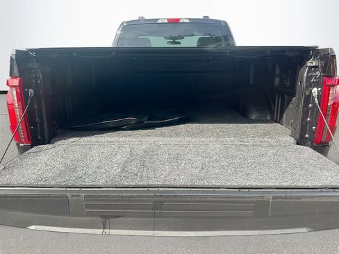 Used 2025 Ford F150 XL w/ Equipment Group 103A High RWD image 20