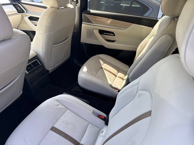 Used 2024 MAZDA CX-90 Plug-In Hybrid w/ Premium Plus AWD/4WD image 6